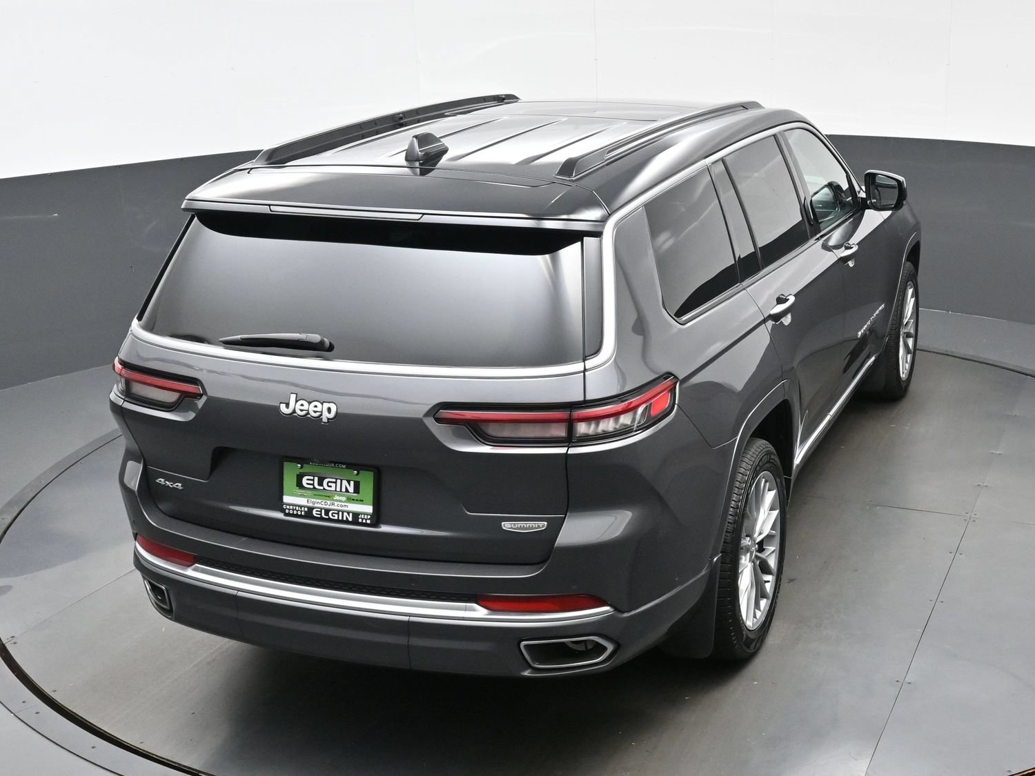 Used 2025 Jeep Grand Cherokee L Summit w/ MOPAR Finishing Package AWD/4WD image 43