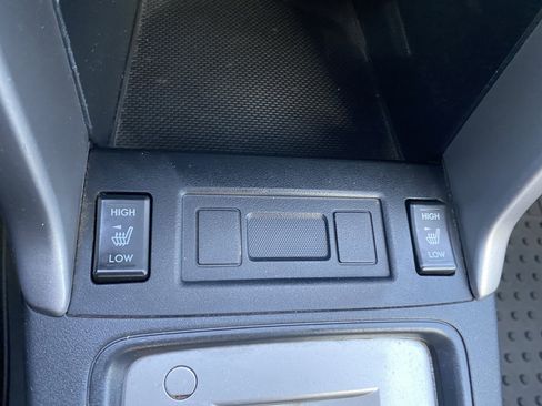 Used 2016 Subaru Forester 2.5i Premium w/ All-Weather Package image 31