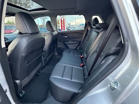 Certified 2022 Nissan Rogue SV w/ SV Premium Package image 30