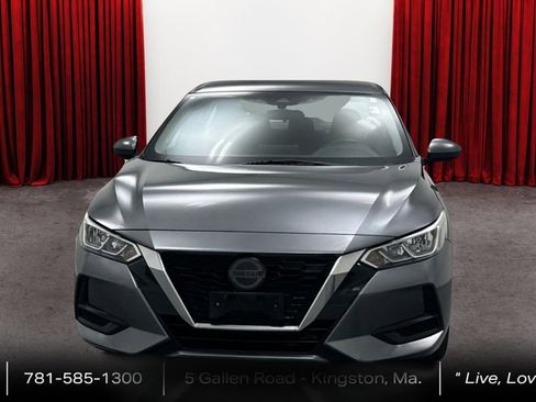 Used 2021 Nissan Sentra SV FWD image 2