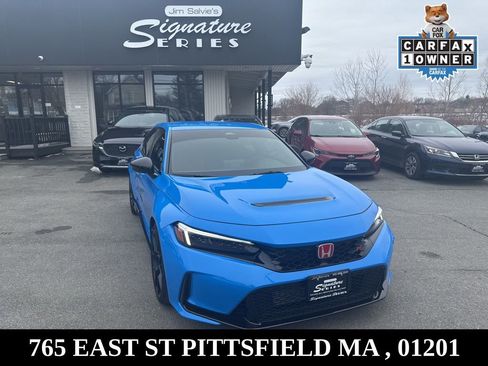 Used 2025 Honda Civic Type R image 1