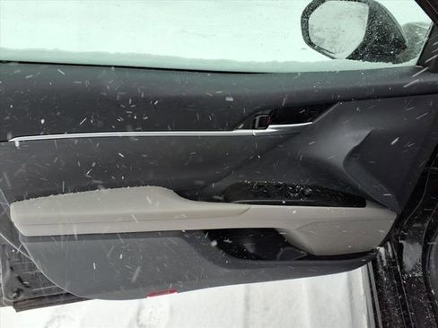 Certified 2023 Toyota Camry SE image 12