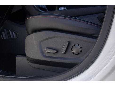 Used 2022 Ford Edge ST-Line AWD/4WD image 16