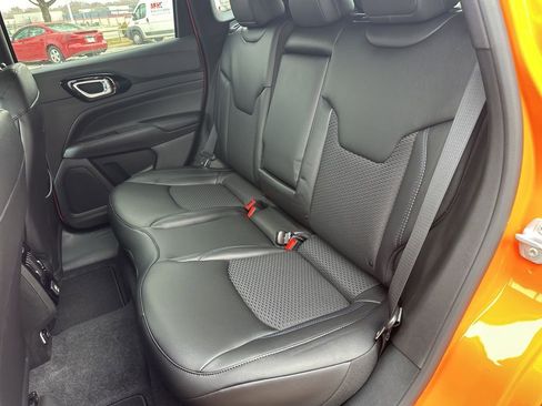 New 2026 Jeep Compass Latitude image 43