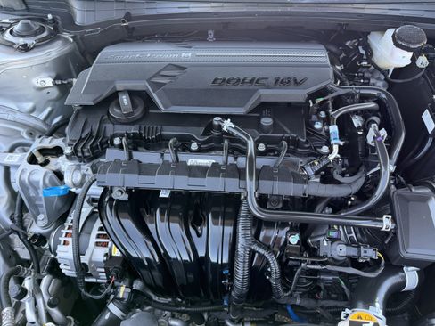 Certified 2025 Kia K4 EX image 27