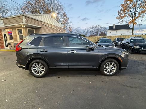 Used 2025 Honda CR-V EX-L image 6