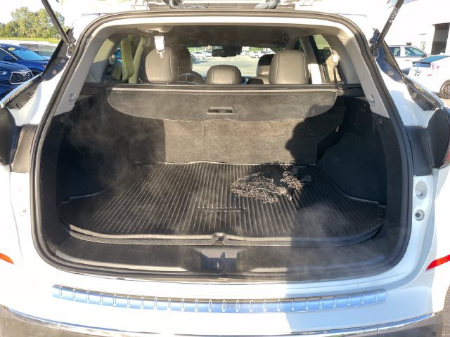 Used 2023 Nissan Murano SV w/ Cargo Package AWD/4WD image 32