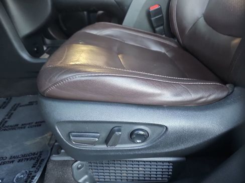 Certified 2021 Toyota Sienna Platinum image 18