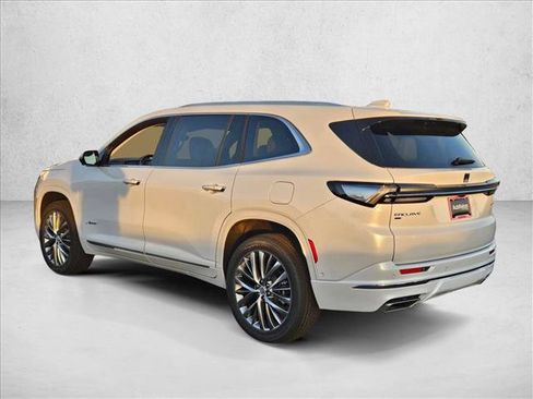 New 2026 Buick Enclave Avenir w/ Super Cruise Package image 9