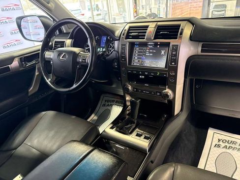 Used 2017 Lexus GX 460 image 60