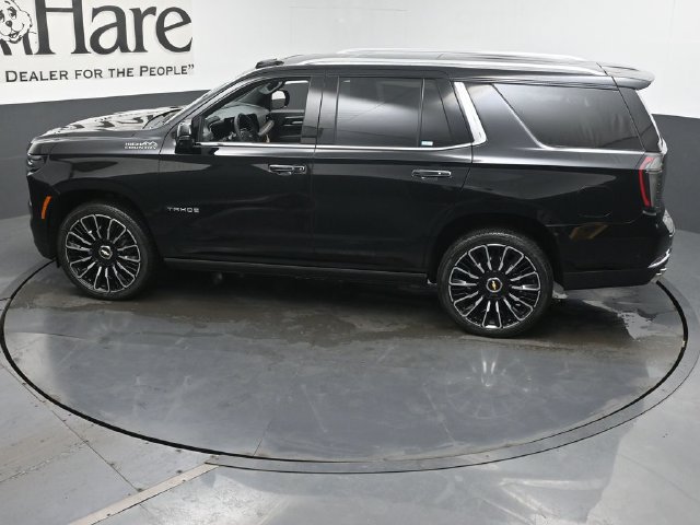 New 2026 Chevrolet Tahoe High Country AWD/4WD image 22