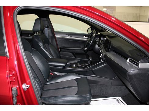 Used 2022 Kia K5 GT-Line image 24