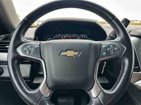 Used 2016 Chevrolet Suburban LS w/ Enhanced Driver Alert Package image 27