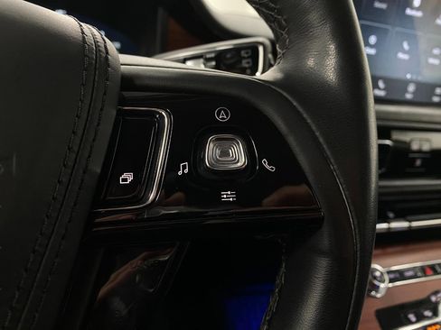 Used 2022 Lincoln Aviator Reserve w/ Elements Package Plus image 17