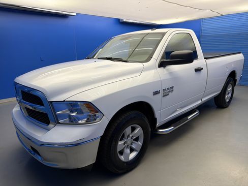 Used 2019 RAM 1500 Tradesman w/ Popular Equipment Group RWD image 4