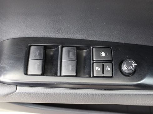Used 2025 Toyota Camry LE FWD image 17