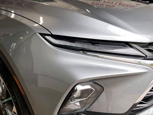 Used 2025 Chevrolet Blazer LT FWD image 24