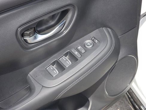 New 2026 Honda HR-V EX-L image 29