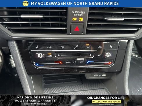 New 2026 Volkswagen Jetta SE image 24