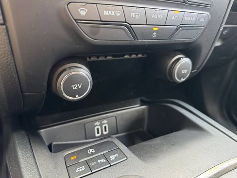 Used 2019 Ford Ranger XLT w/ Equipment Group 301A Mid AWD/4WD image 7