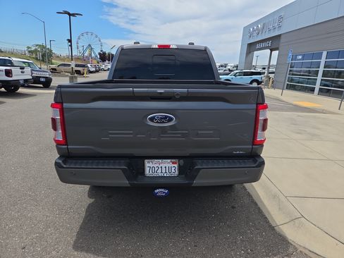 Used 2023 Ford F150 Lariat w/ Max Trailer Tow Package AWD/4WD image 4