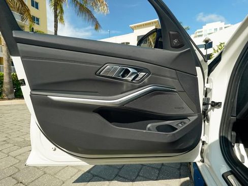 Used 2026 BMW M3 w/ Executive Package RWD image 59