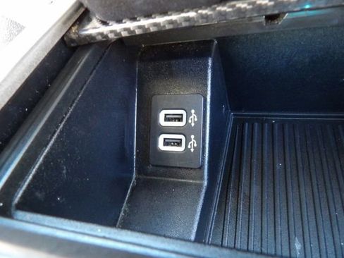 Used 2020 Ford F150 Raptor w/ Equipment Group 802A Luxury image 20