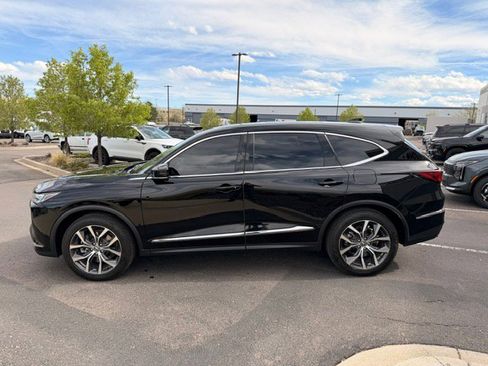 Used 2023 Acura MDX SH-AWD w/ Technology Package image 4