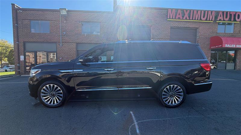 Used 2019 Lincoln Navigator L Reserve w/ Cargo Package AWD/4WD image 16