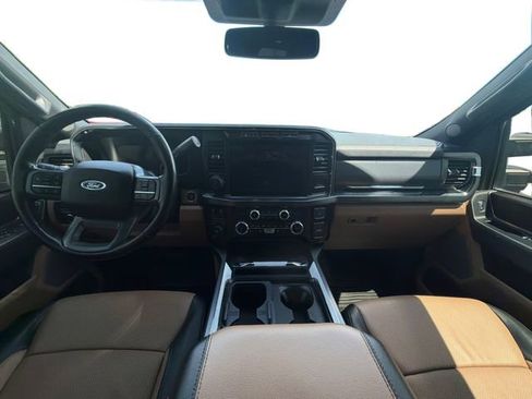 Used 2023 Ford F350 Lariat w/ Tow Technology Package AWD/4WD image 35