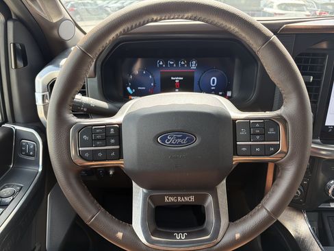 Used 2025 Ford F150 King Ranch AWD/4WD image 12