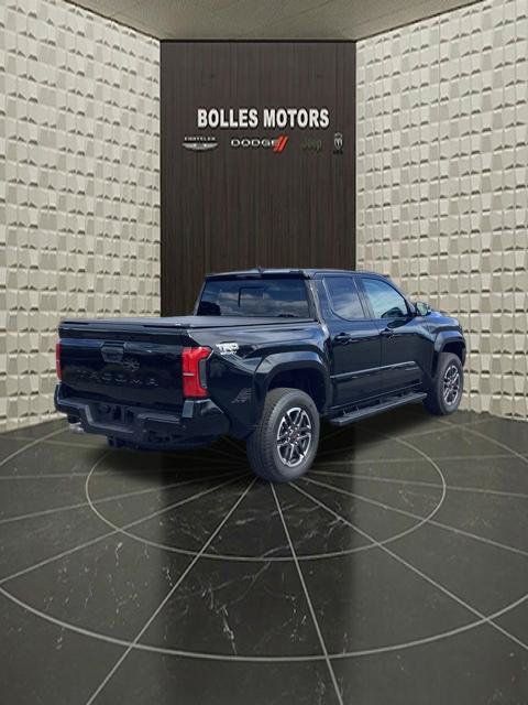 Used 2025 Toyota Tacoma TRD Sport w/ TRD Sport Upgrade Package AWD/4WD image 6