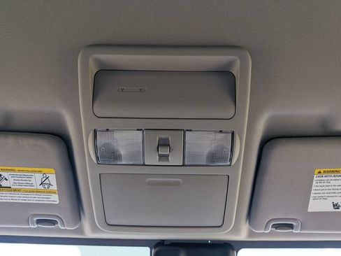 Used 2024 Nissan Frontier SV w/ SV Convenience Package AWD/4WD image 27