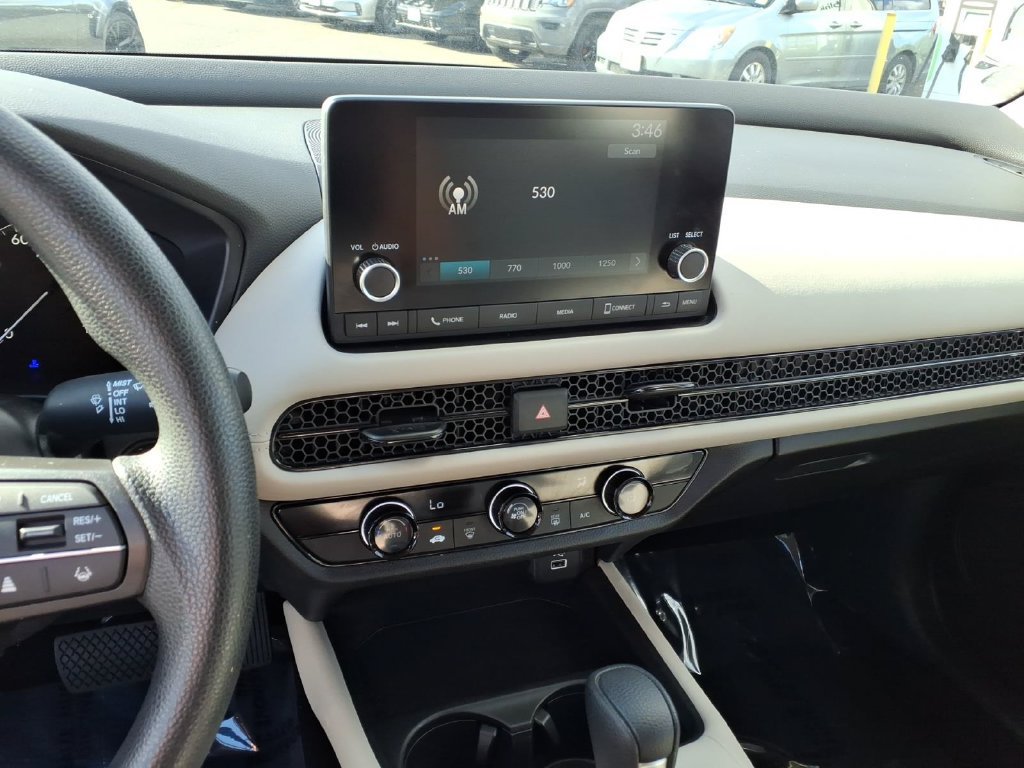 Certified 2024 Honda HR-V LX image 8