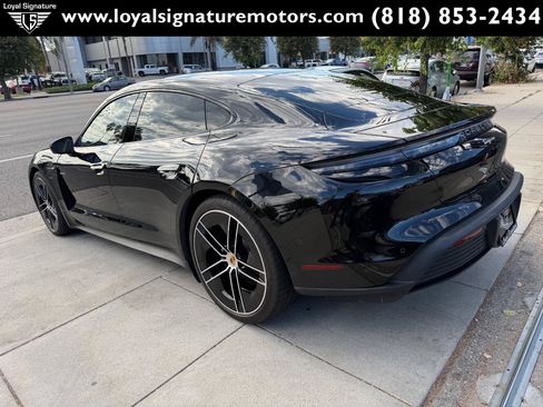Used 2025 Porsche Taycan w/ Premium Package RWD image 5