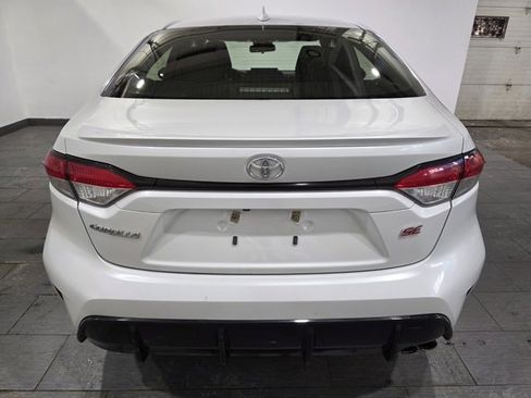 Used 2024 Toyota Corolla SE image 4