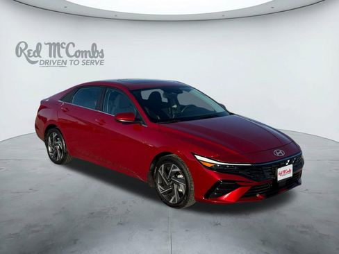 Certified 2024 Hyundai Elantra SEL w/ Convenience Package image 7