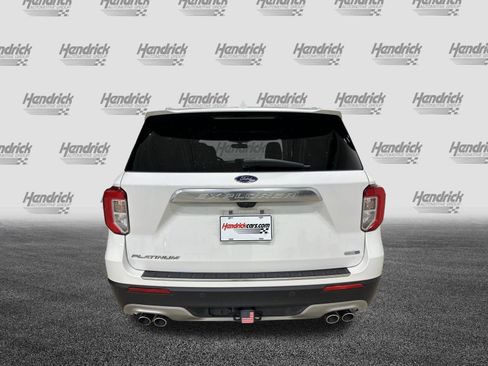 Used 2020 Ford Explorer Platinum w/ Premium Technology Package image 9