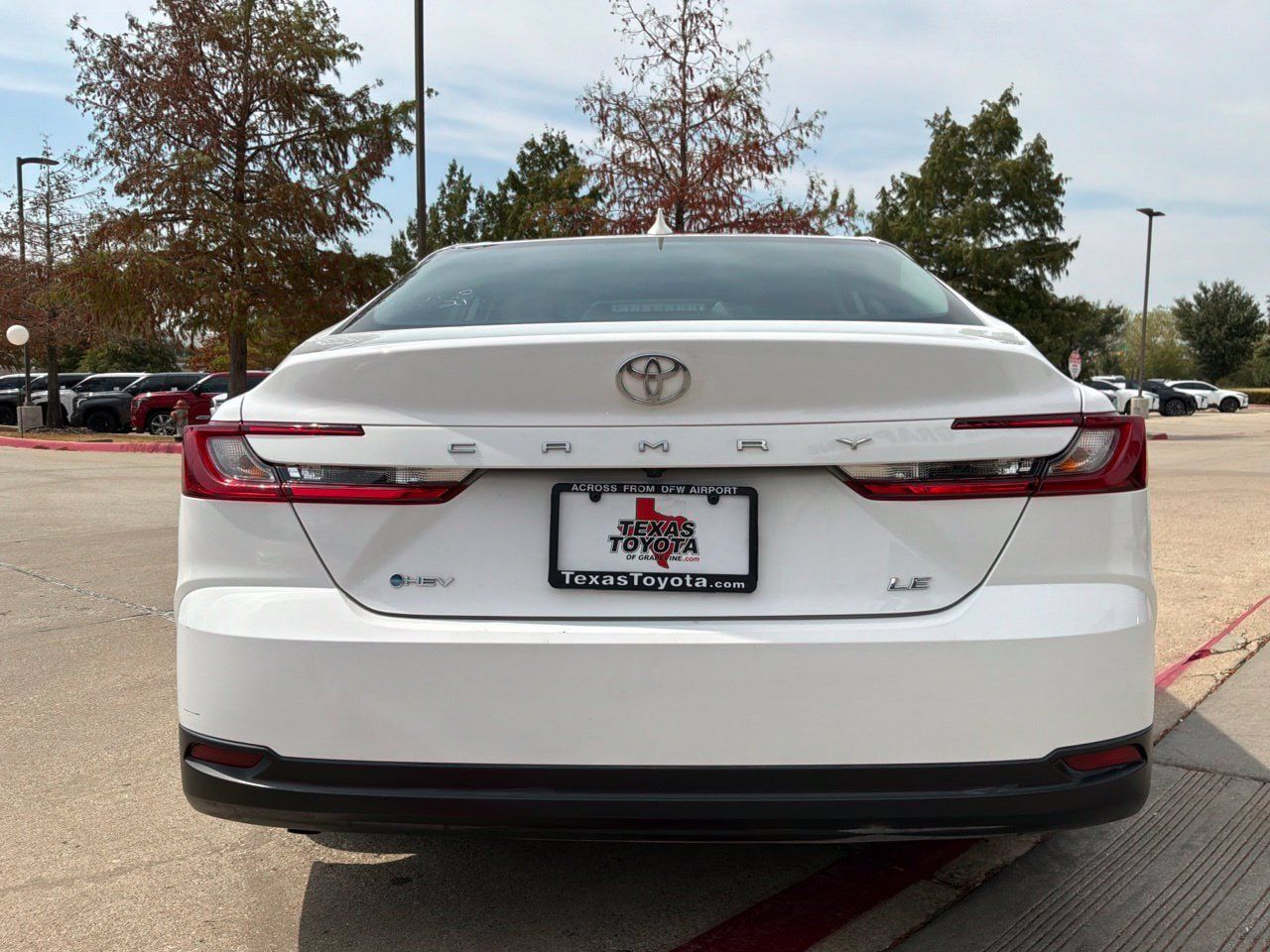Used 2026 Toyota Camry LE FWD image 7