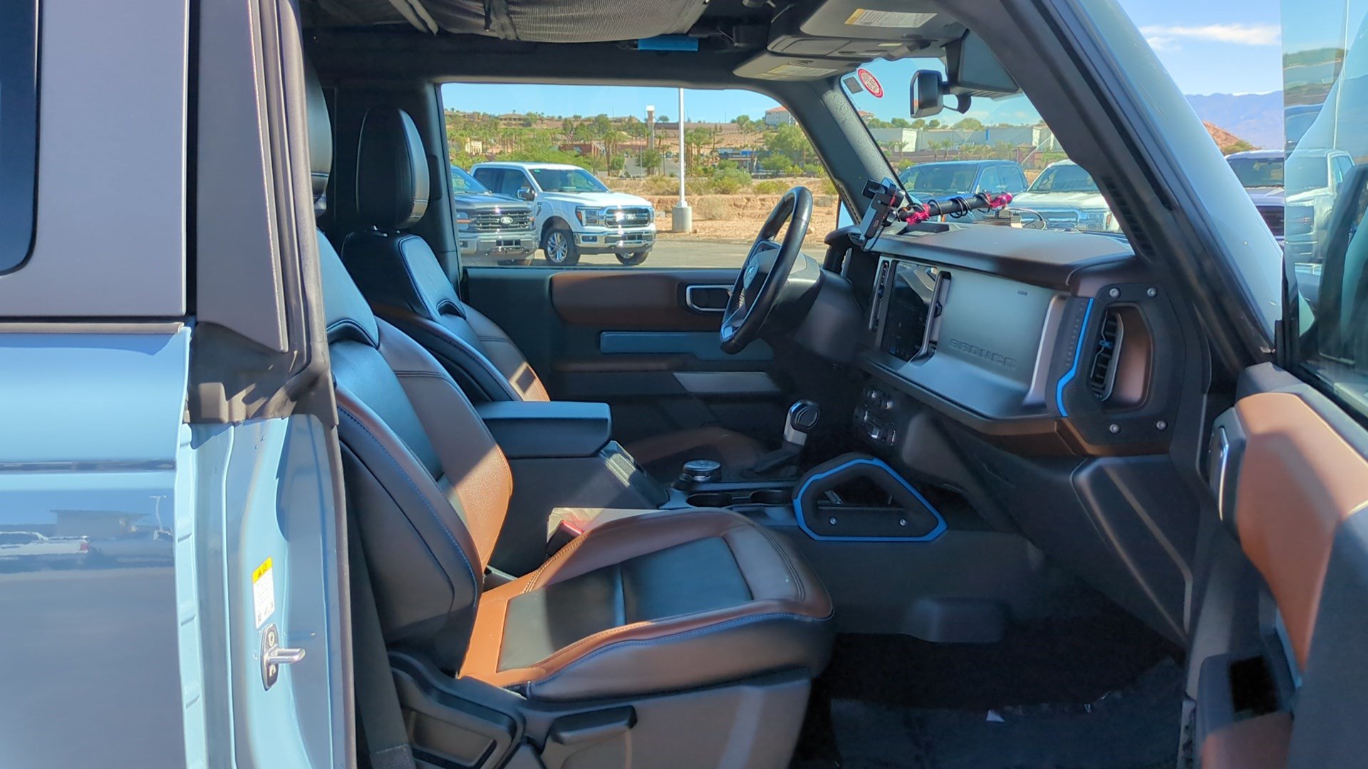 Used 2021 Ford Bronco Outer Banks AWD/4WD image 27