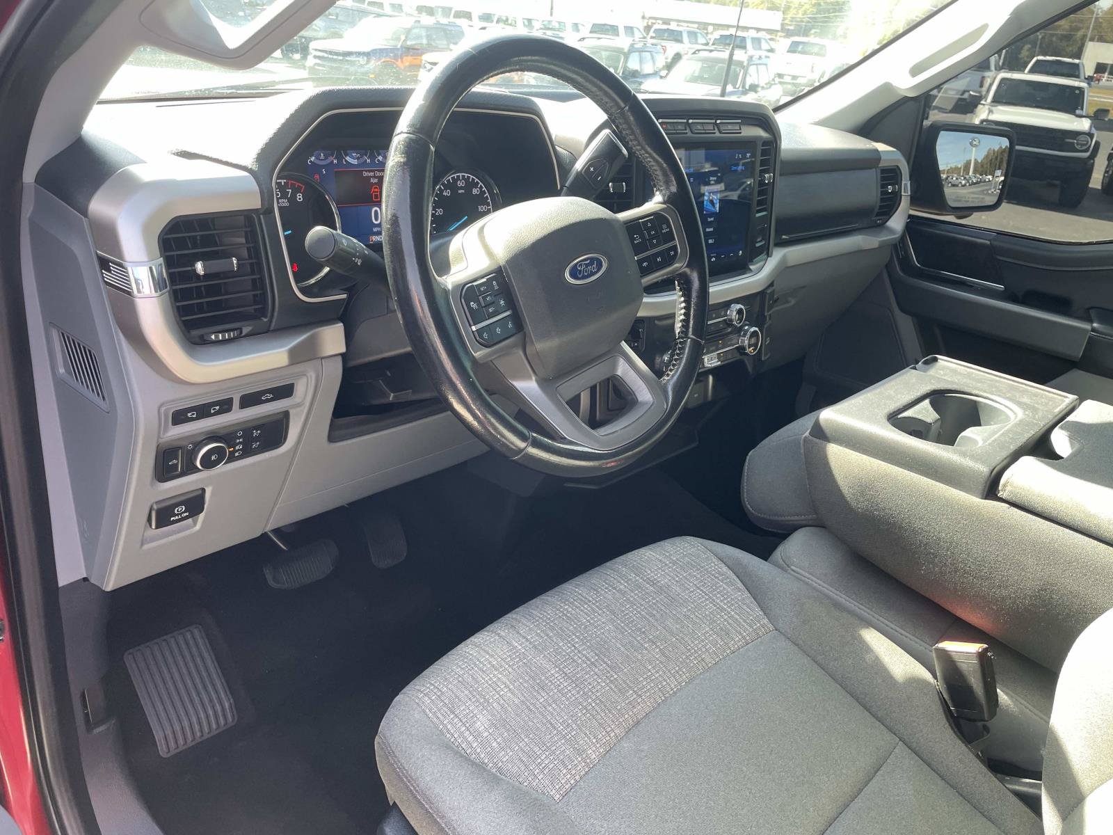 Used 2021 Ford F150 XLT w/ Equipment Group 302A High RWD image 17
