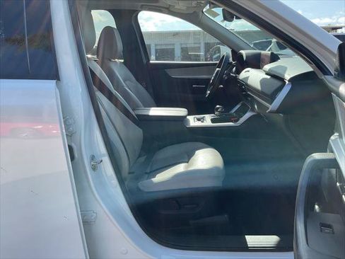 Used 2024 MAZDA CX-90 Plug-In Hybrid w/ Premium Pkg AWD/4WD image 18