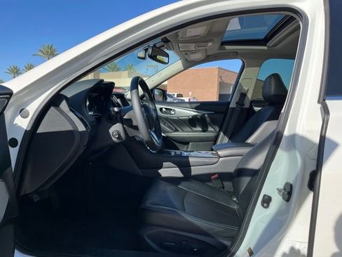 Used 2023 INFINITI Q50 Luxe RWD image 11