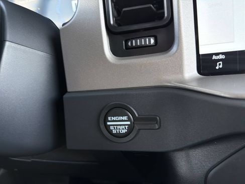 New 2026 Ford Bronco Outer Banks AWD/4WD image 27