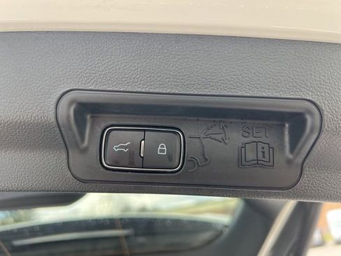 Used 2024 Ford Explorer XLT w/ Equipment Group 202A image 17