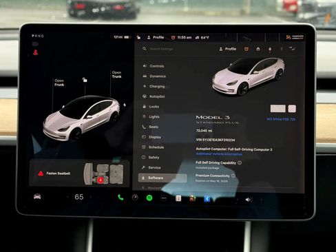 Used 2019 Tesla Model 3 Standard Range Plus image 14