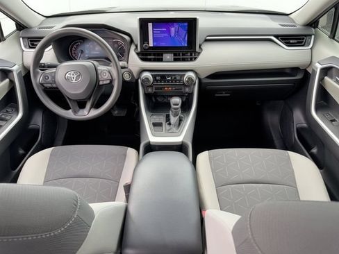 Used 2024 Toyota RAV4 XLE w/ Convenience Package FWD image 29