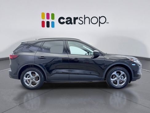 Used 2025 Ford Escape ST-Line image 6