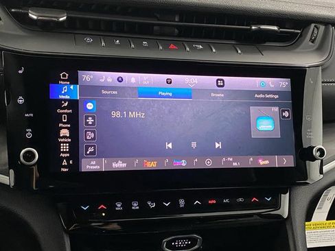 New 2026 Jeep Grand Cherokee Altitude AWD/4WD image 19