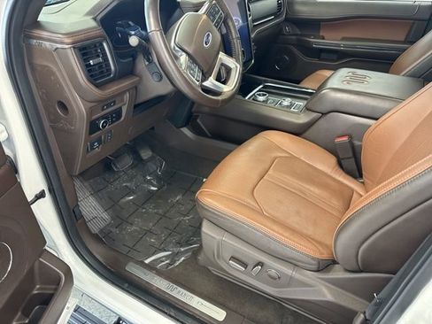 Used 2023 Ford Expedition Max King Ranch image 16